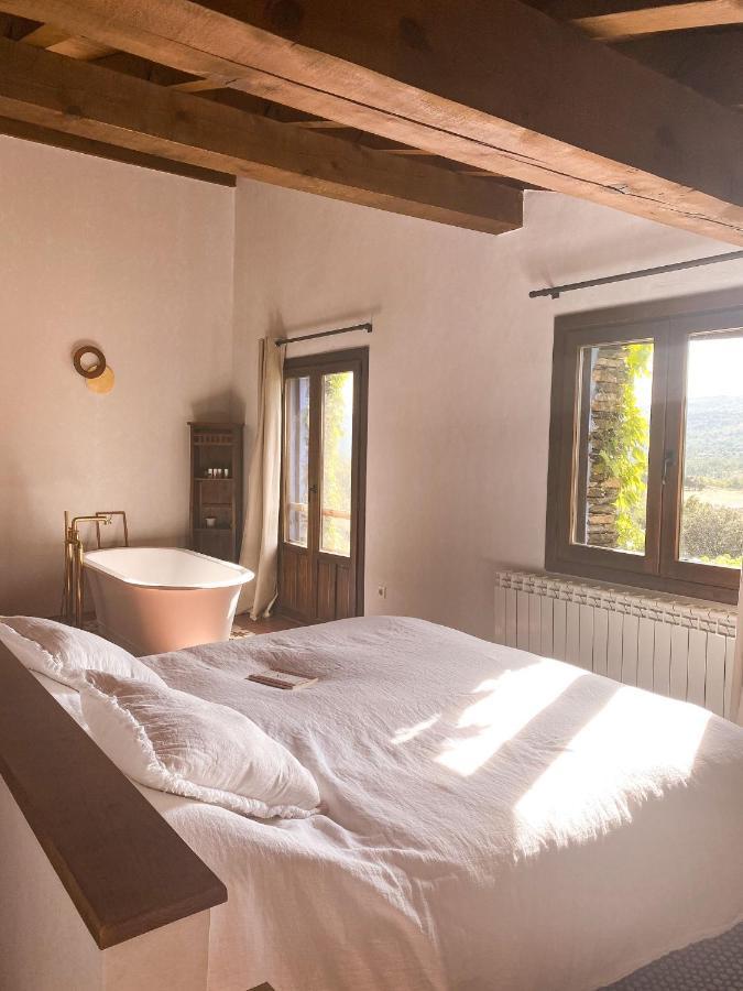 Chalet El Cuento De La Encina. Un Espacio Sentir